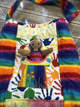 Load image into Gallery viewer, Little gals totebag with dolly included