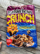 Load image into Gallery viewer, Rasin Brand Crunch embroidered clutch bag
