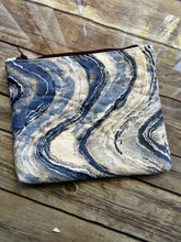 Load image into Gallery viewer, Variety bag embroidered clutch bag
