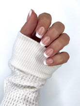 Load image into Gallery viewer, Reliable Rozlyn french manicure Red Aspen Dashes
