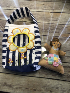 Little gals totebag with dolly included