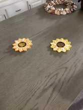 Load image into Gallery viewer, Sunflower coasters
