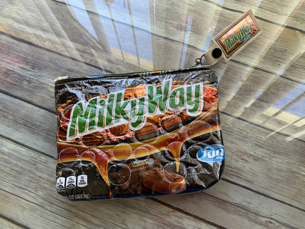 Embroidered Candy bag, Milky Way