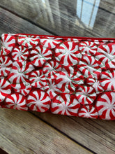 Load image into Gallery viewer, Vanilla Christmas tree Cakes Little Debbie clutch bag
