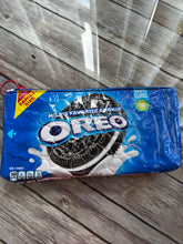 Load image into Gallery viewer, Oreo clutch bag`
