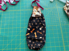 Load image into Gallery viewer, Puppy Dog Do Do Bag holder
